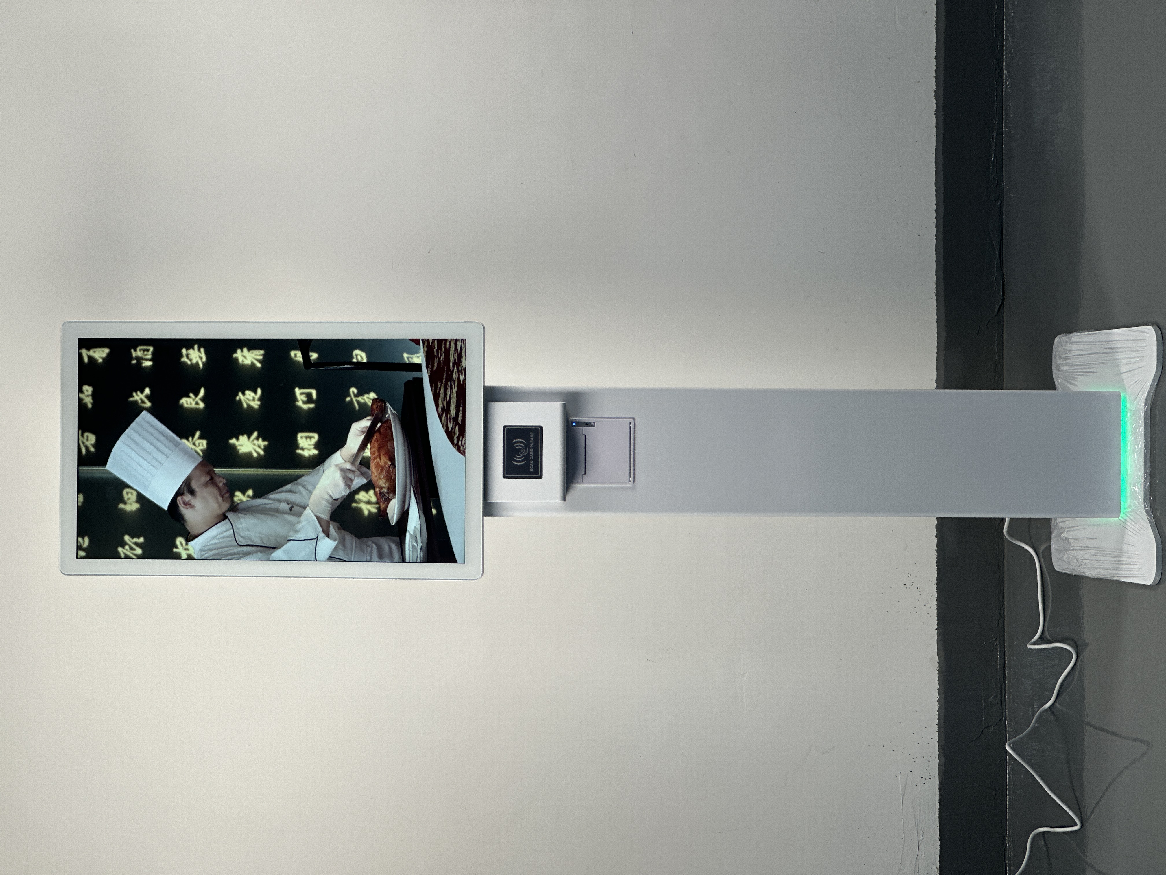 Overtaking on a curve! Rumors suggest BOE will be the first to mass-produce its 8.6-generation OLED 